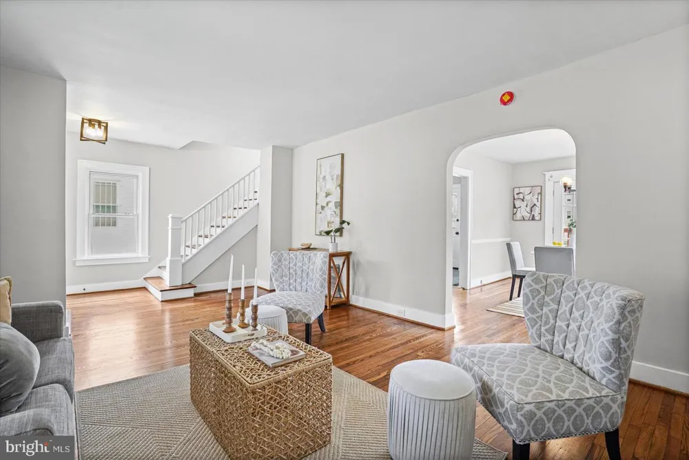 4207 BELVIEU AVENUE Baltimore, MD 21215