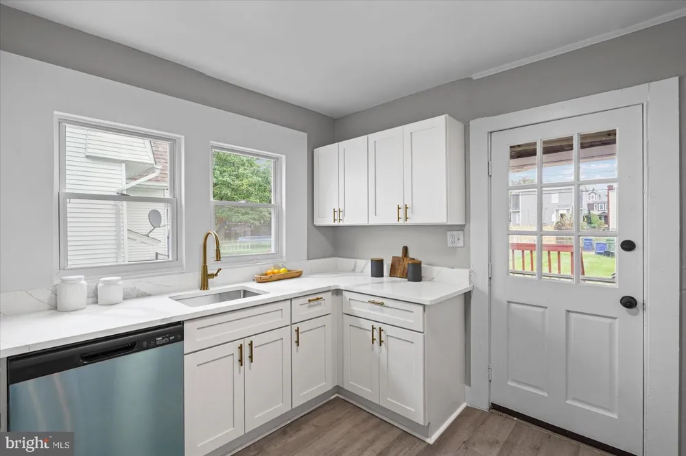 4207 BELVIEU AVENUE Baltimore, MD 21215