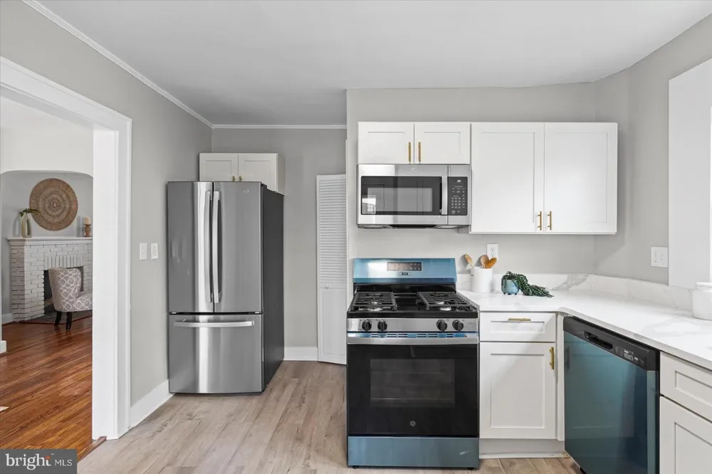 4207 BELVIEU AVENUE Baltimore, MD 21215