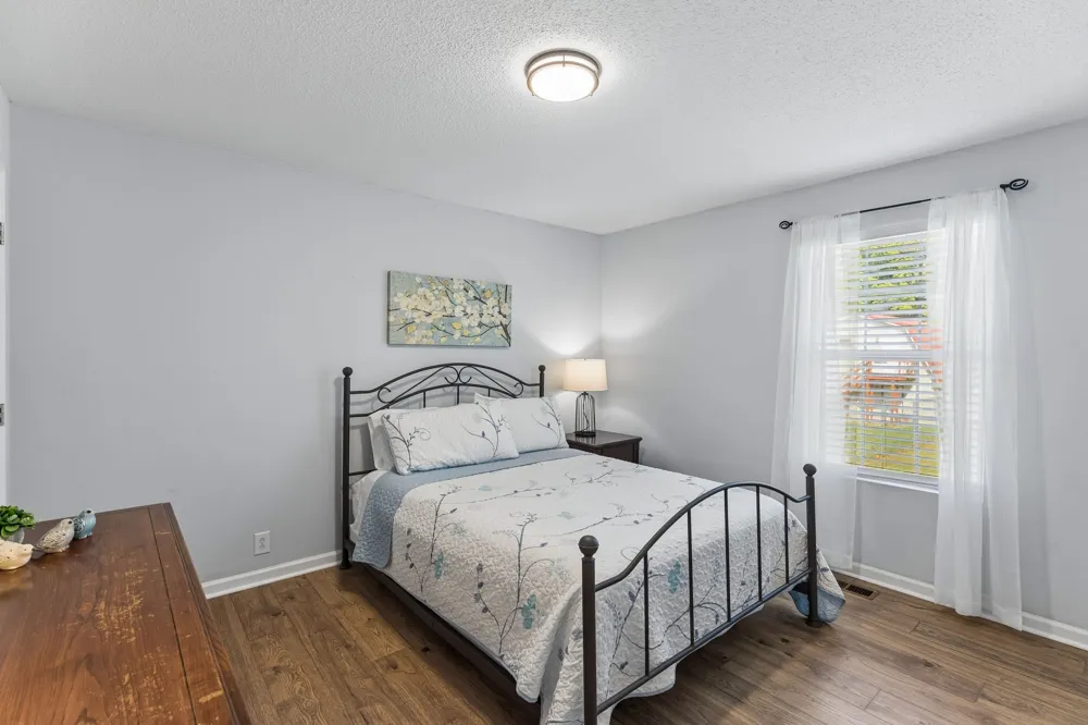 206 Central Ave Chapel Hill, TN 37034