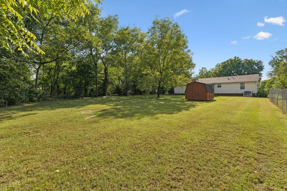 206 Central Ave Chapel Hill, TN 37034