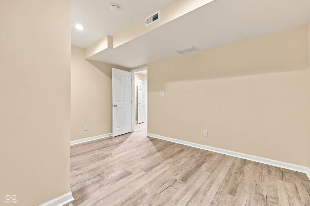 3260 Baltimore Avenue Indianapolis, IN 46218
