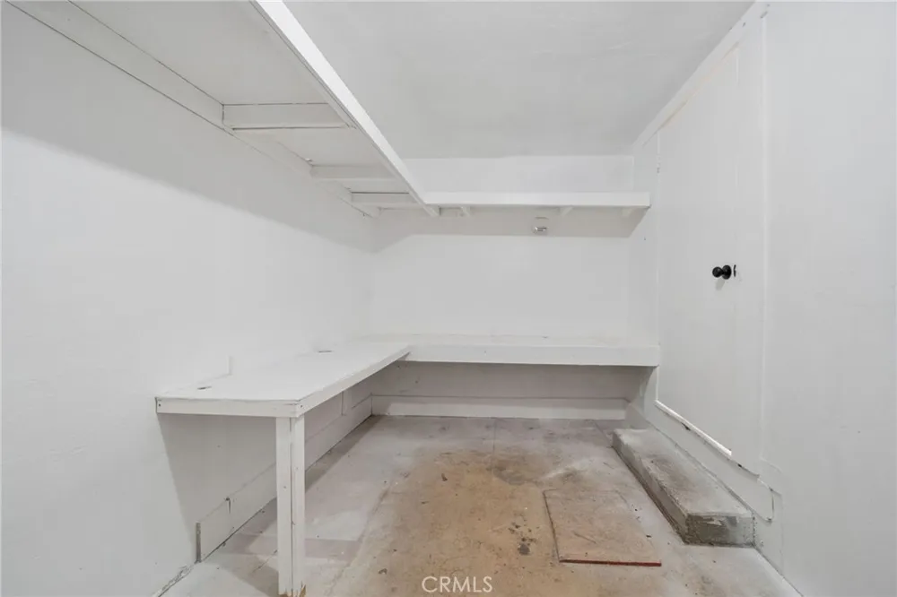 1174 E 9th Street Long Beach, CA 90813