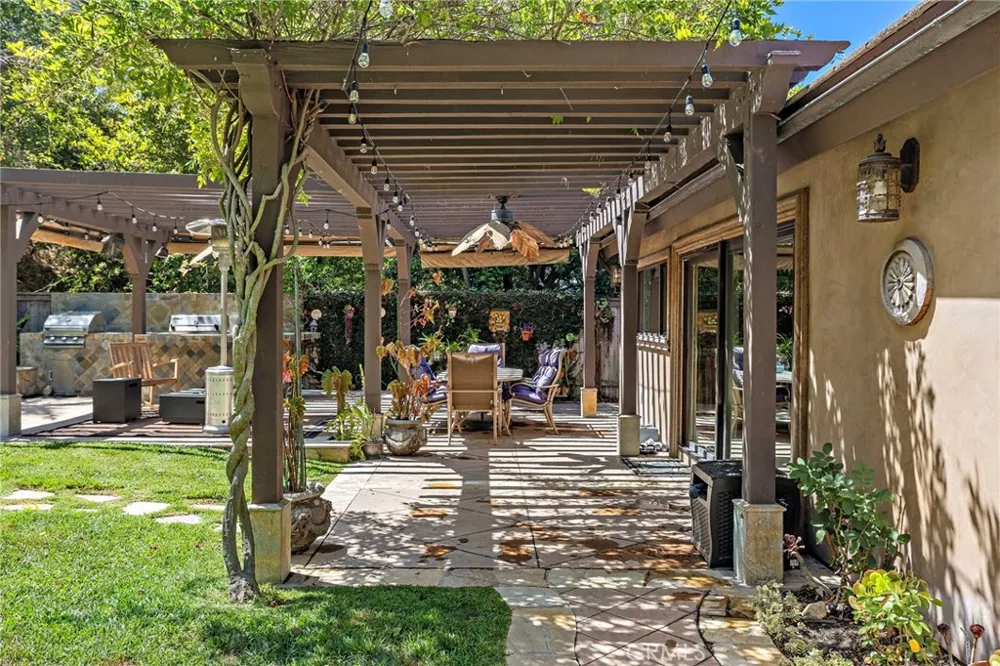 26732 Morena Mission Viejo, CA 92691