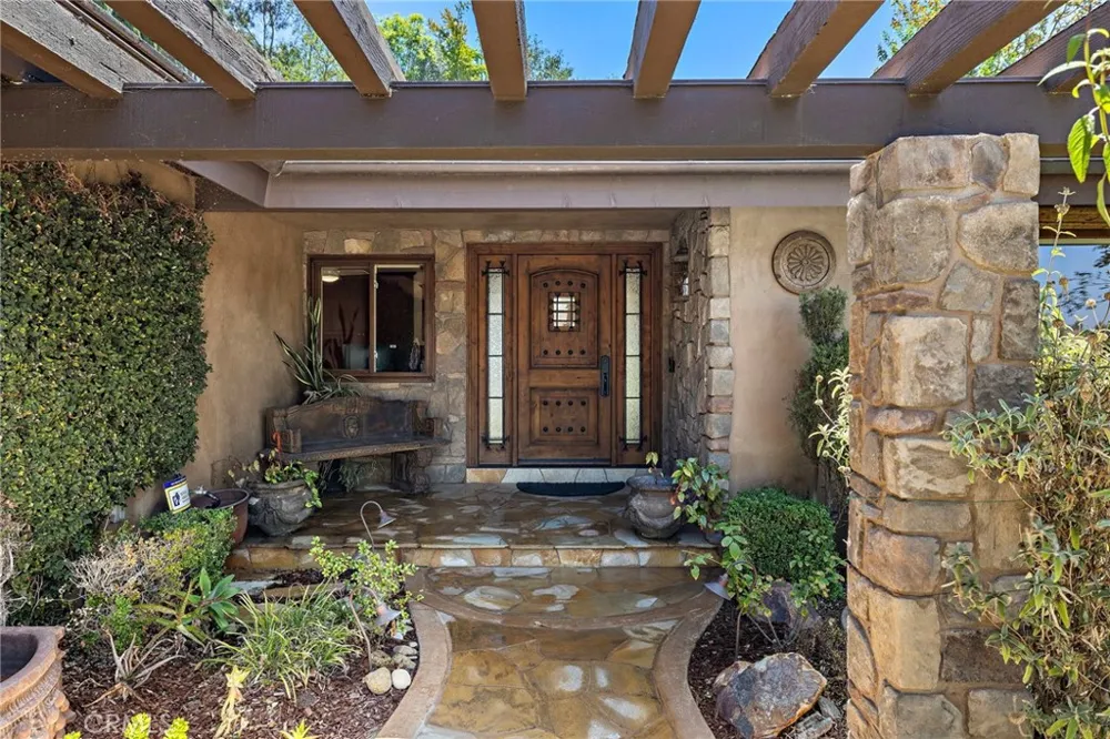 26732 Morena Mission Viejo, CA 92691