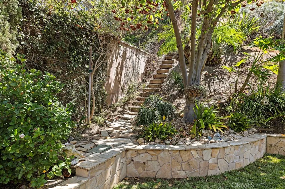26732 Morena Mission Viejo, CA 92691