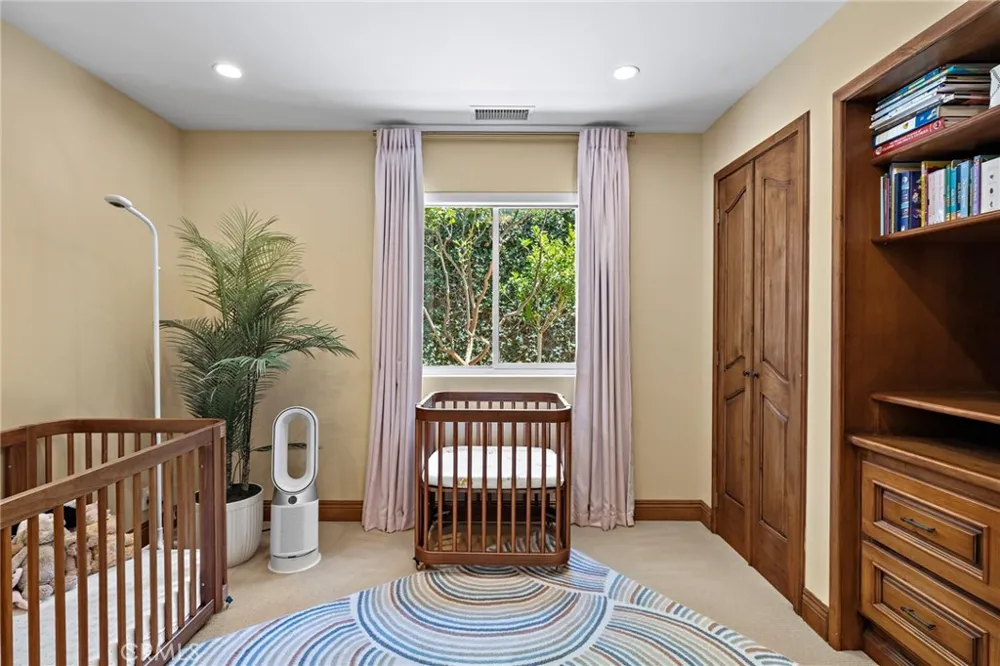 26732 Morena Mission Viejo, CA 92691