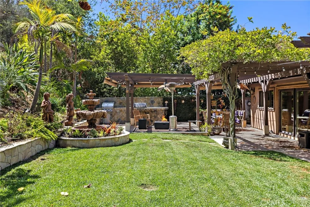 26732 Morena Mission Viejo, CA 92691