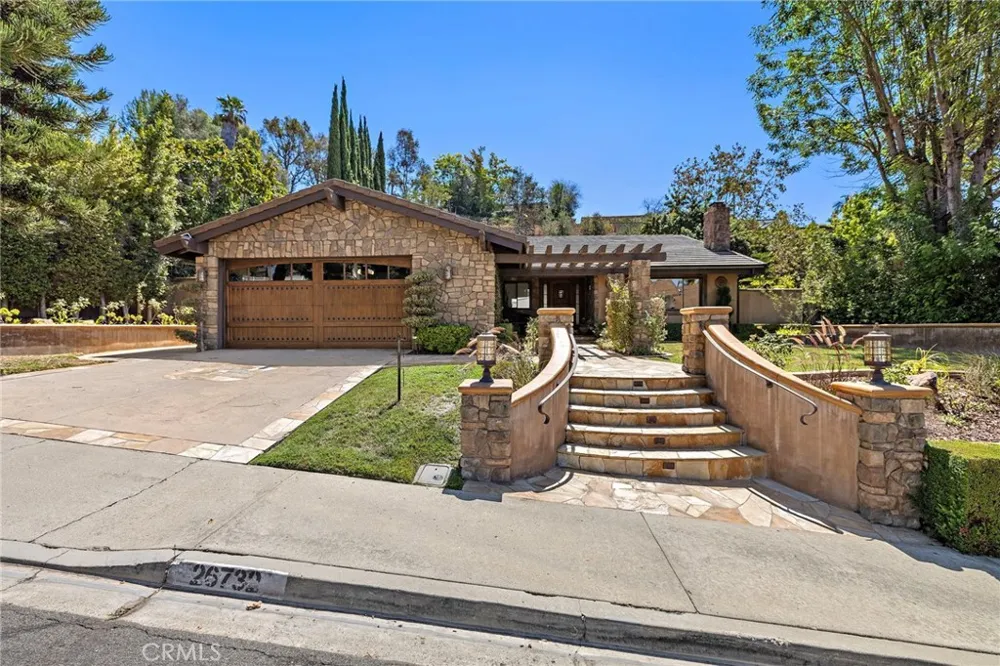 26732 Morena Mission Viejo, CA 92691