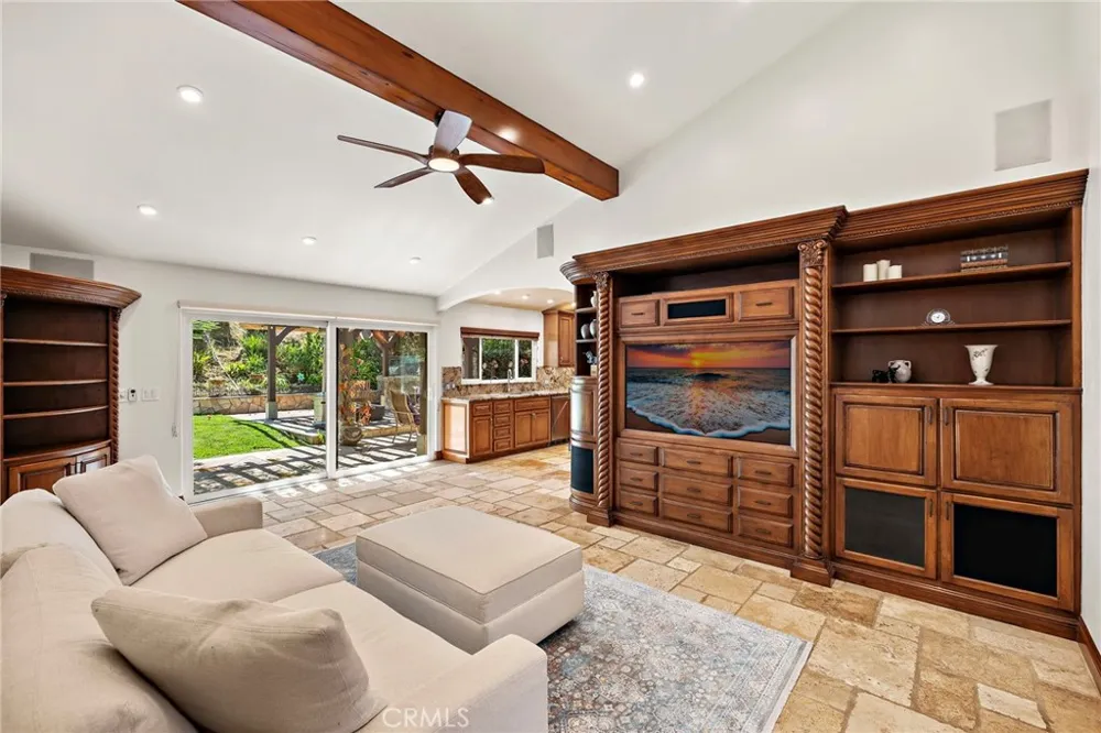 26732 Morena Mission Viejo, CA 92691