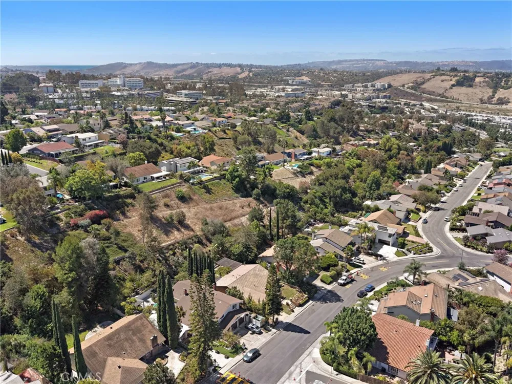 26732 Morena Mission Viejo, CA 92691