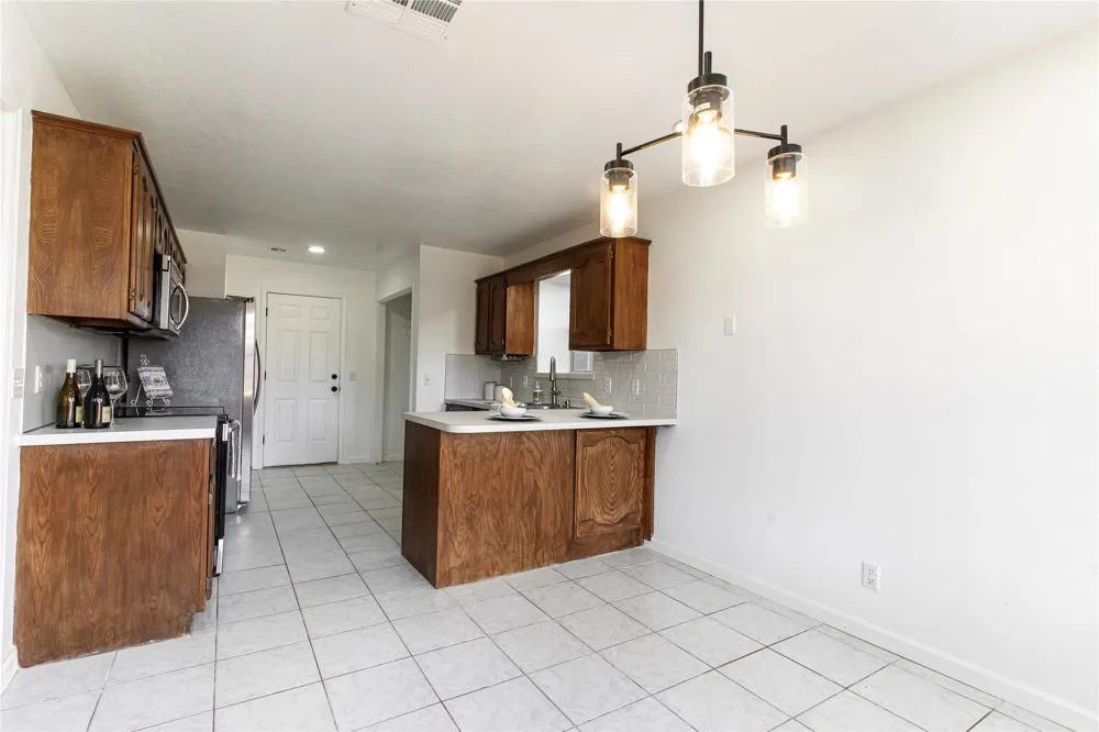 2304 W Ocala Street Broken Arrow, OK 74011