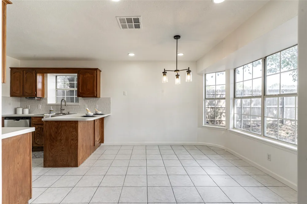 2304 W Ocala Street Broken Arrow, OK 74011