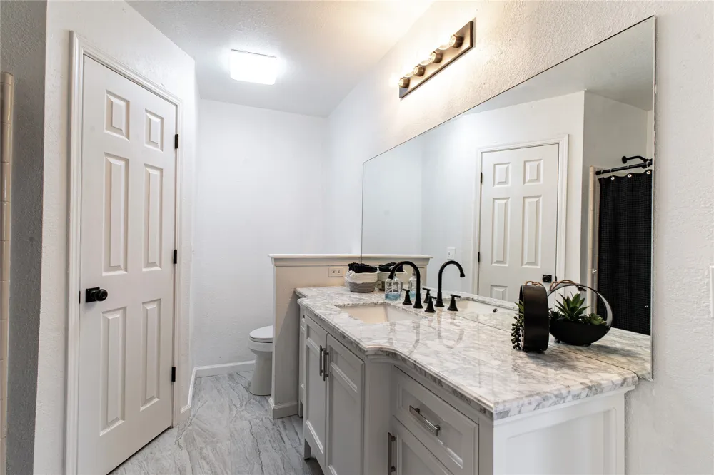 2304 W Ocala Street Broken Arrow, OK 74011