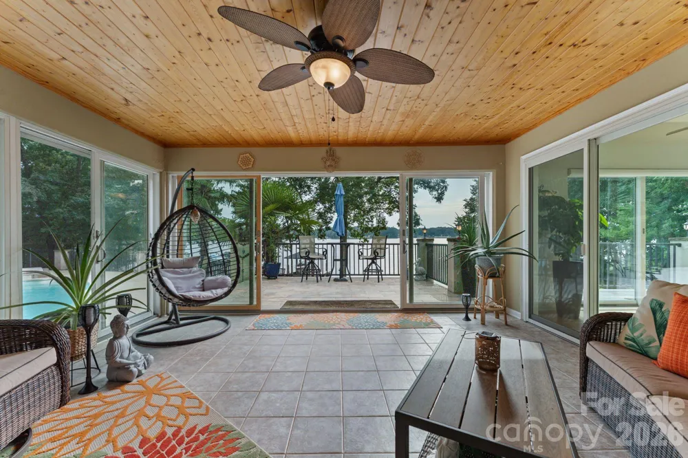 172 Mariner Pointe Lane Mooresville, NC 28117