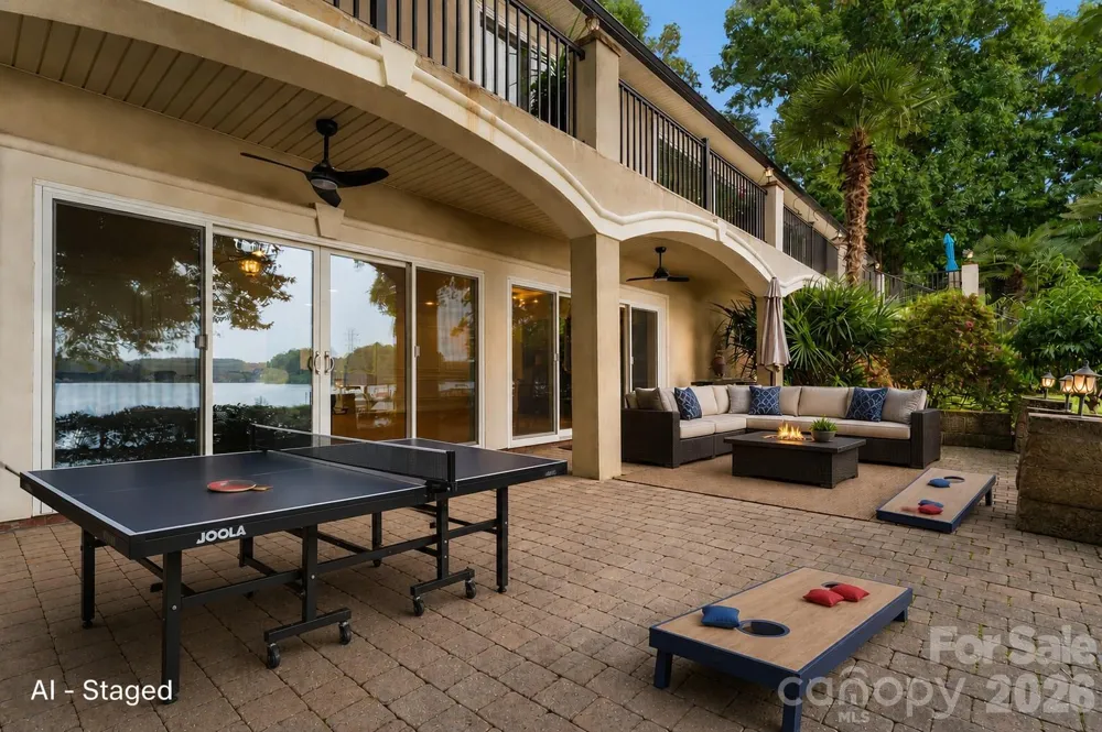 172 Mariner Pointe Lane Mooresville, NC 28117