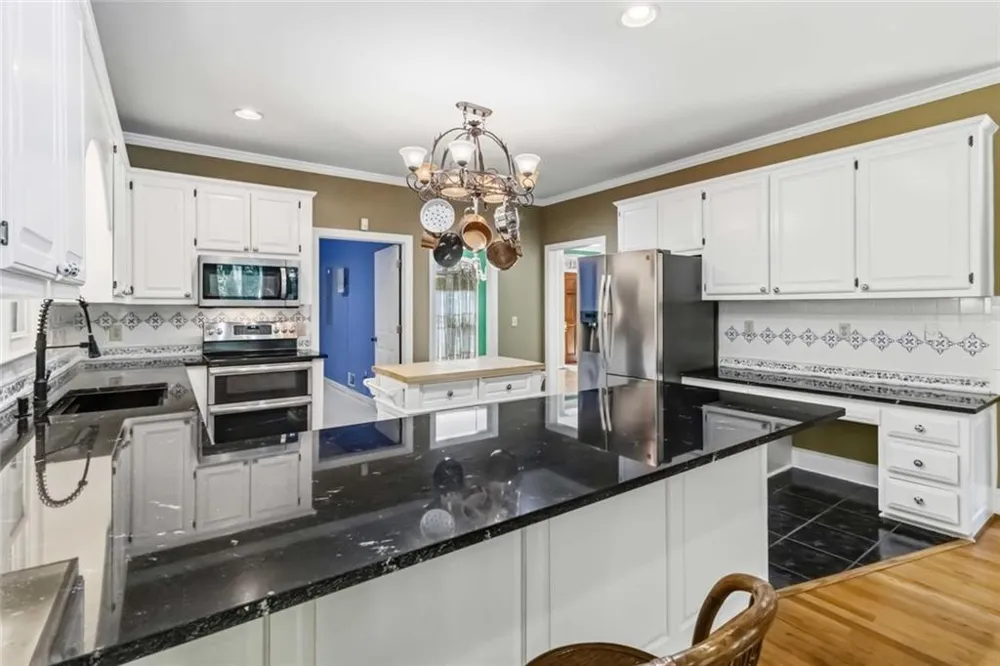 3617 Sierra Drive Stockbridge, GA 30281