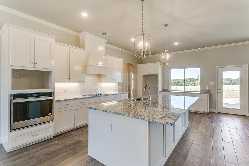 1014 Gonzollas Road Springtown, TX 76082