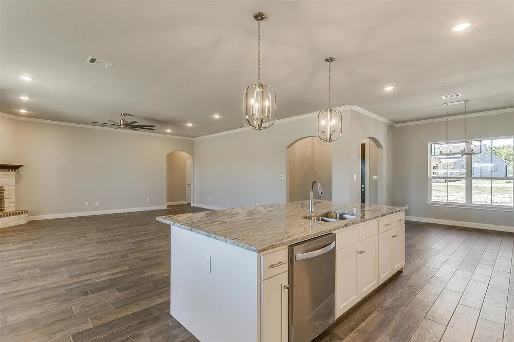 1014 Gonzollas Road Springtown, TX 76082
