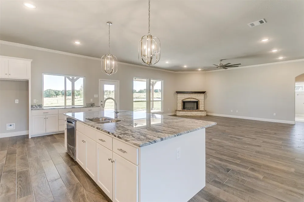 1014 Gonzollas Road Springtown, TX 76082