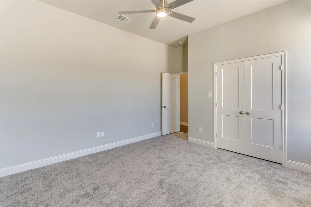 1014 Gonzollas Road Springtown, TX 76082