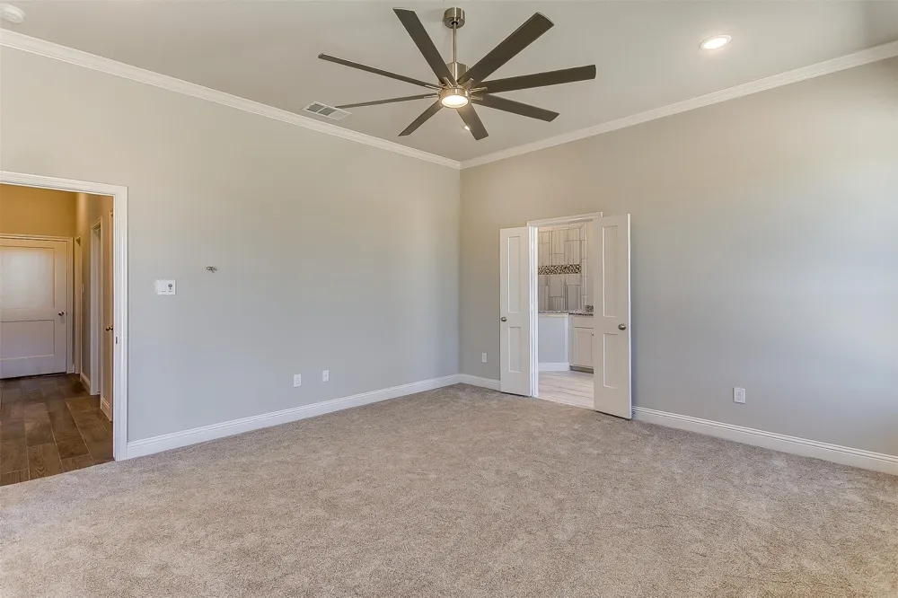 1014 Gonzollas Road Springtown, TX 76082