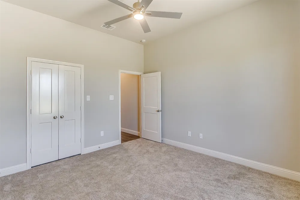 1014 Gonzollas Road Springtown, TX 76082