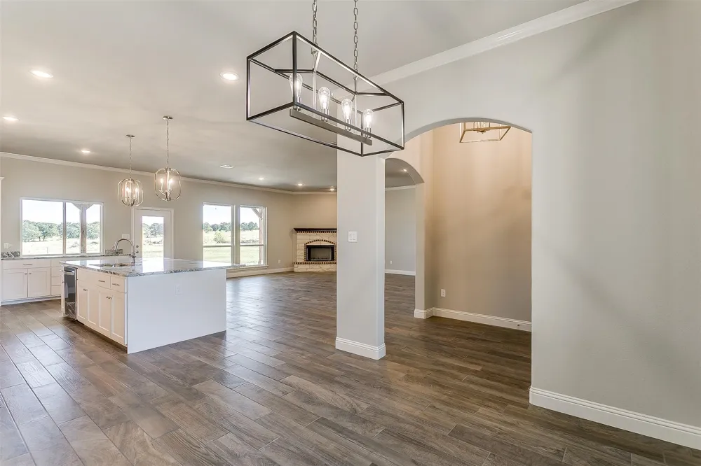 1014 Gonzollas Road Springtown, TX 76082