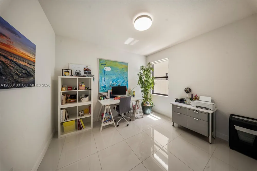 10269 NW 86th St Doral, FL 33178