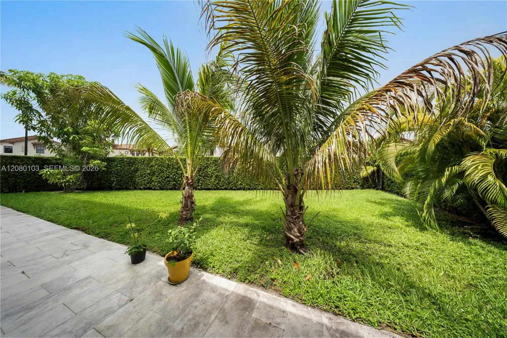 10269 NW 86th St Doral, FL 33178