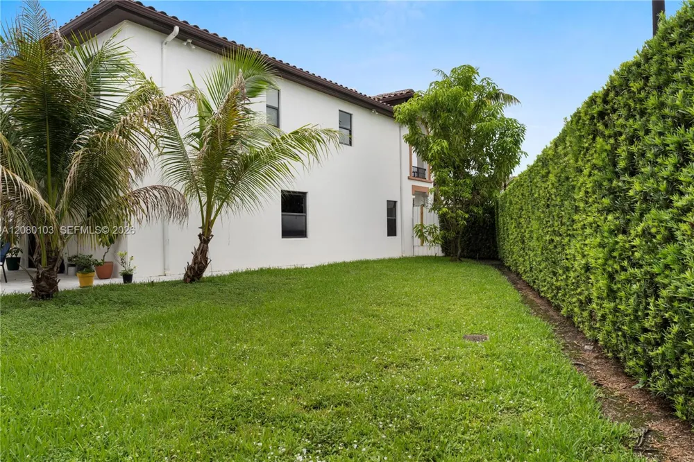 10269 NW 86th St Doral, FL 33178