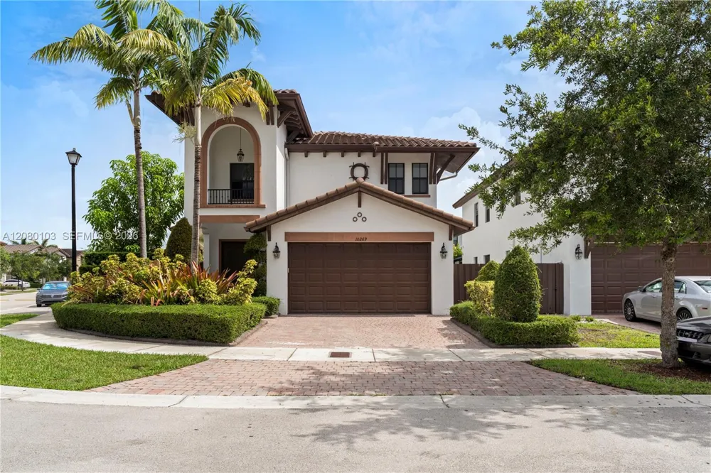 10269 NW 86th St Doral, FL 33178