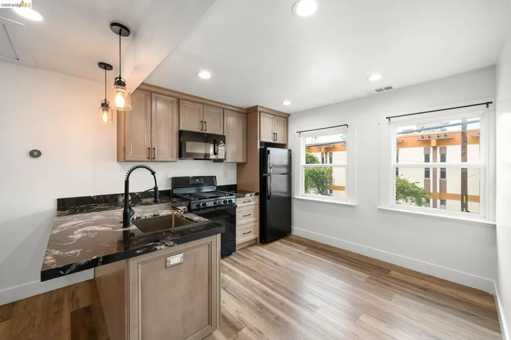 2804 Adeline St. Oakland, CA 94608
