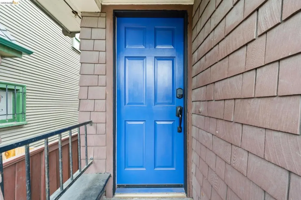 2804 Adeline St. Oakland, CA 94608