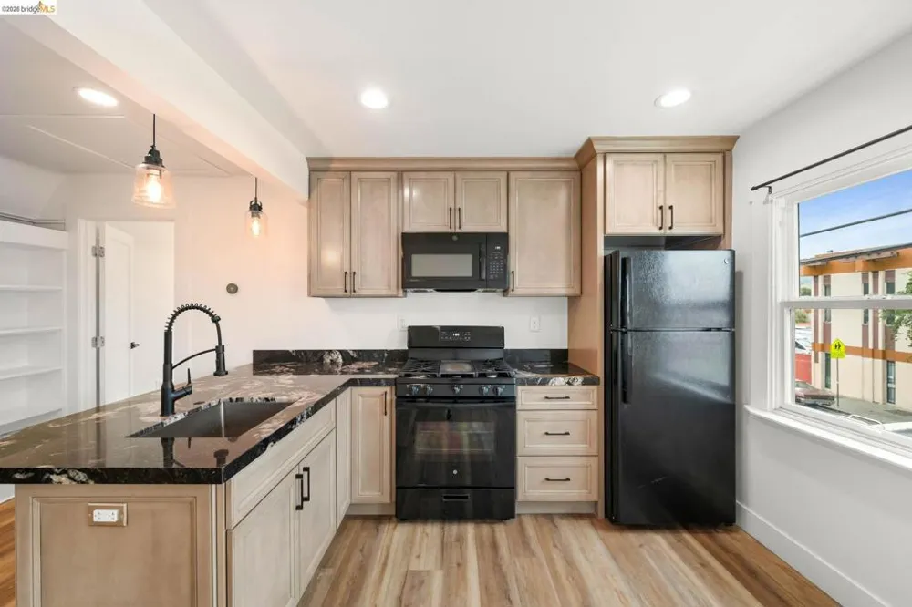 2804 Adeline St. Oakland, CA 94608
