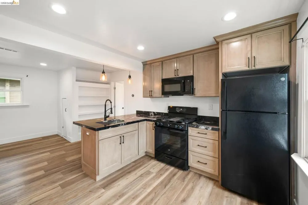 2804 Adeline St. Oakland, CA 94608