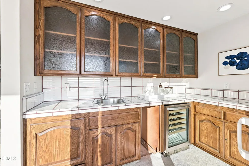 3933 Ocean Drive Oxnard, CA 93035