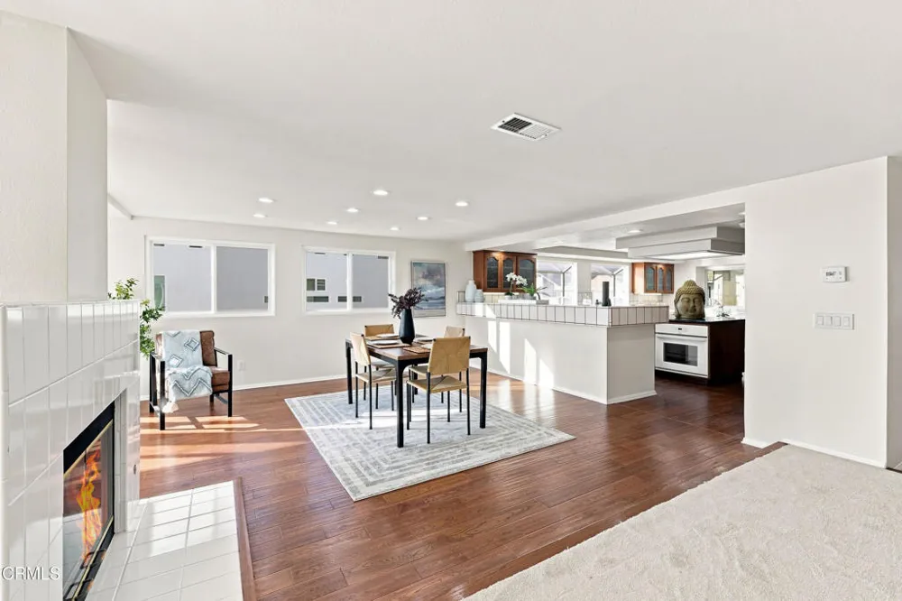 3933 Ocean Drive Oxnard, CA 93035