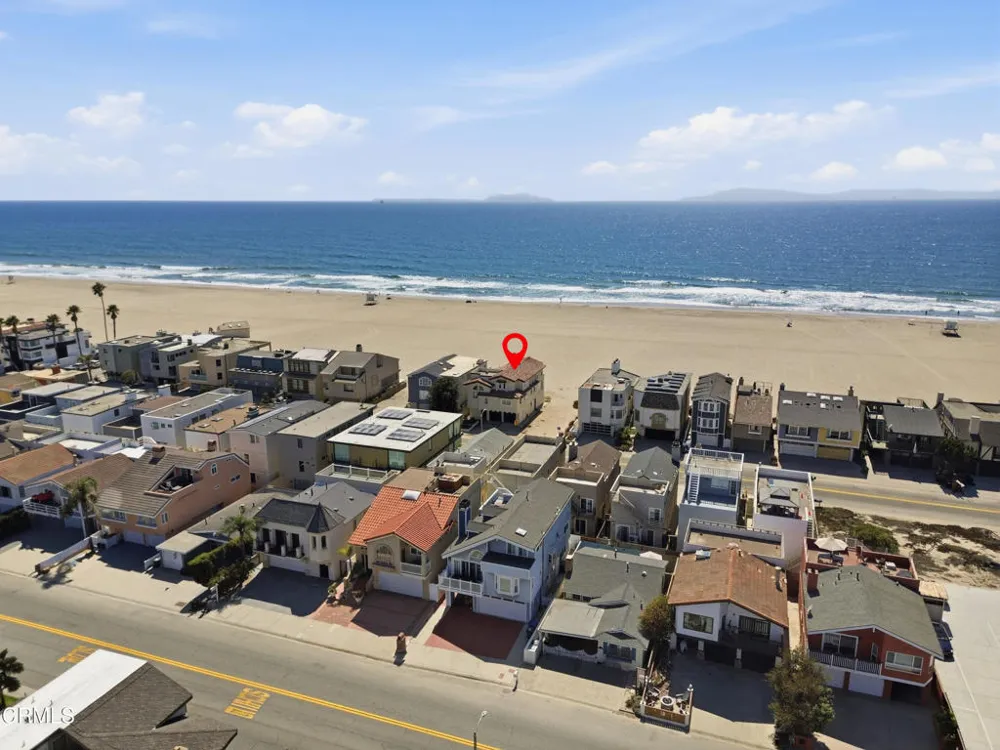 3933 Ocean Drive Oxnard, CA 93035