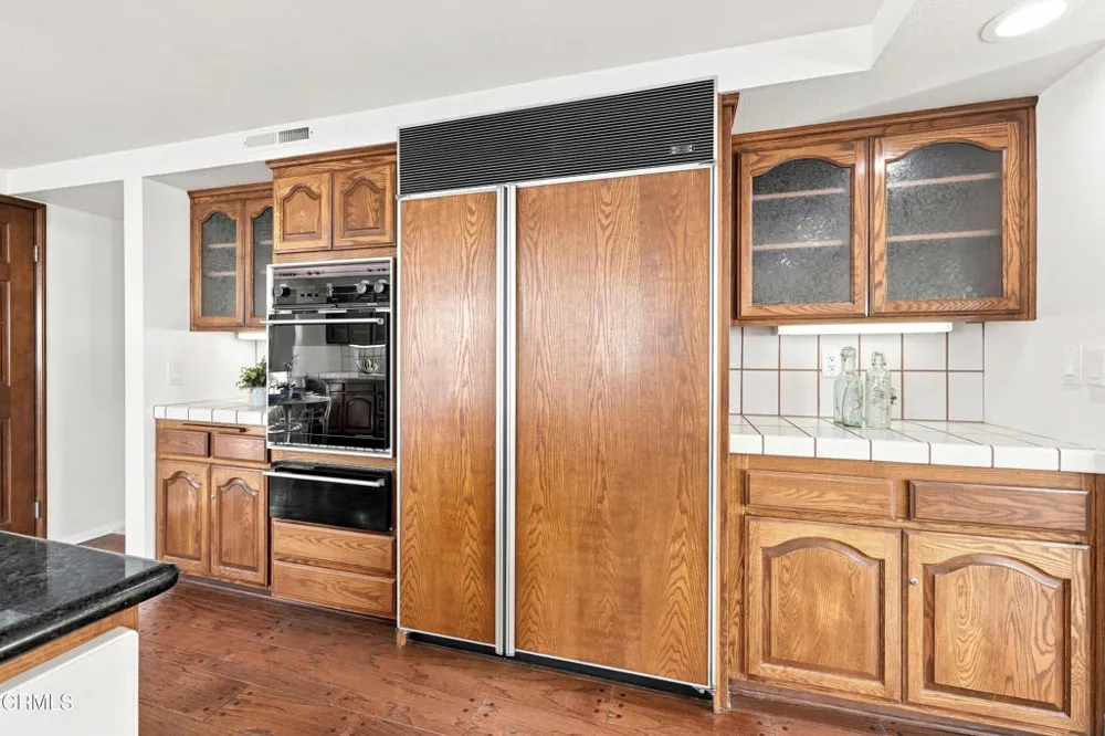 3933 Ocean Drive Oxnard, CA 93035