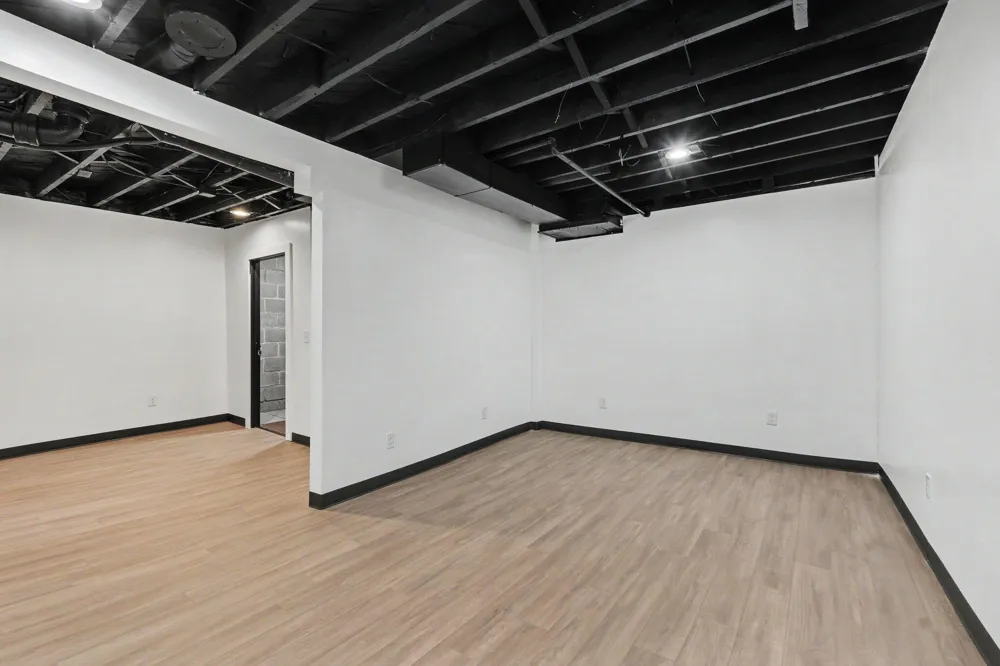 934 Diamond Avenue NE Grand Rapids, MI 49503