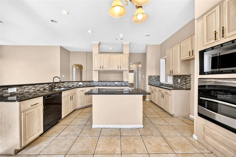 17414 Erin Way Court Houston, TX 77095