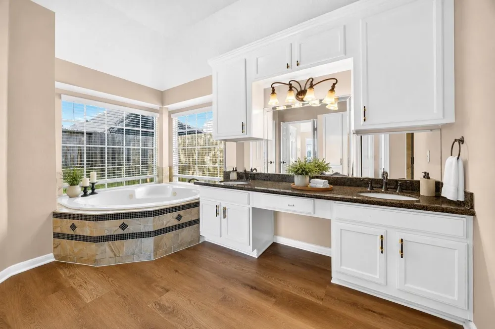 17414 Erin Way Court Houston, TX 77095