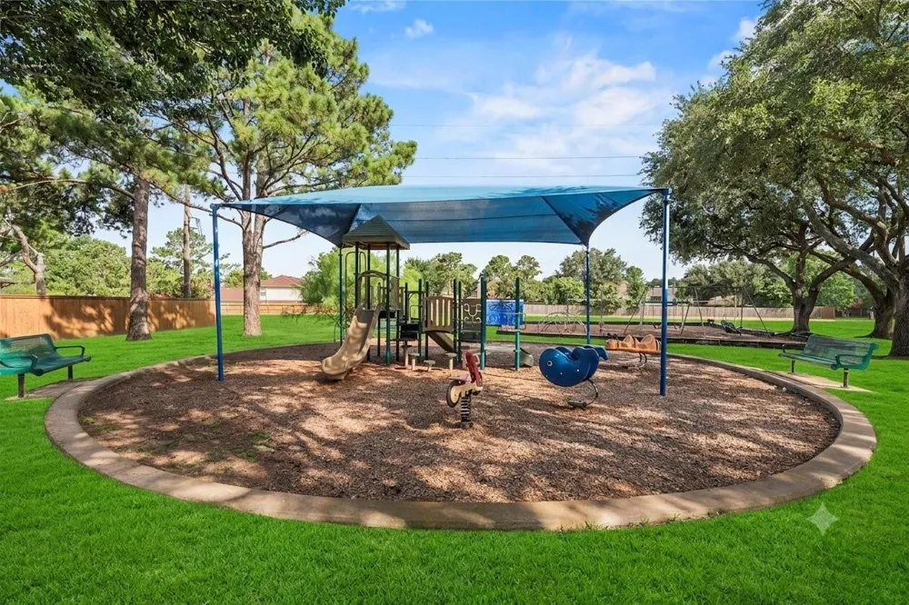 17414 Erin Way Court Houston, TX 77095