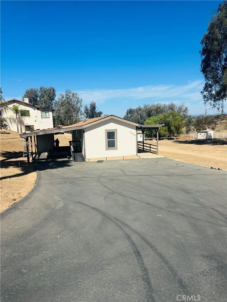 32070 Anna Marie Lane Bonsall, CA 92003