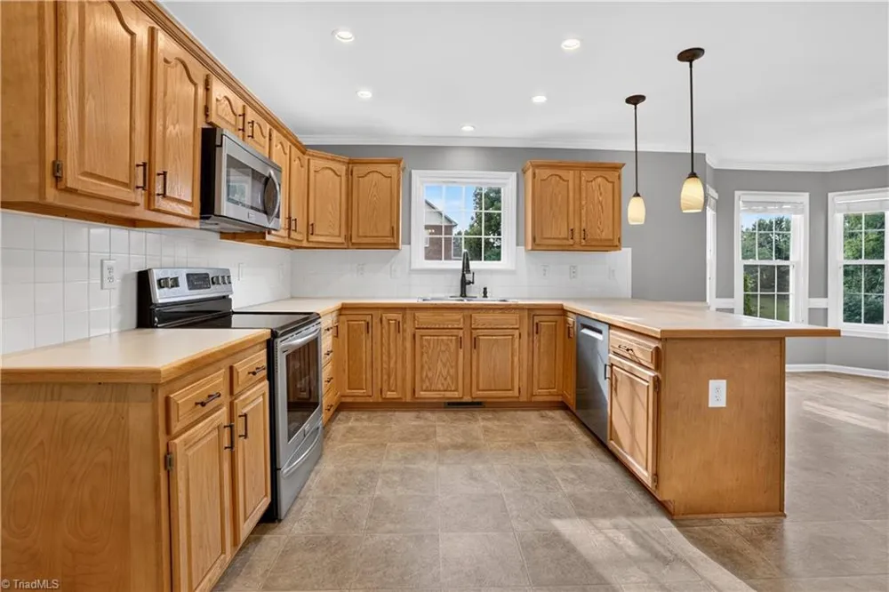 121 Reich Farm Court Lexington, NC 27295