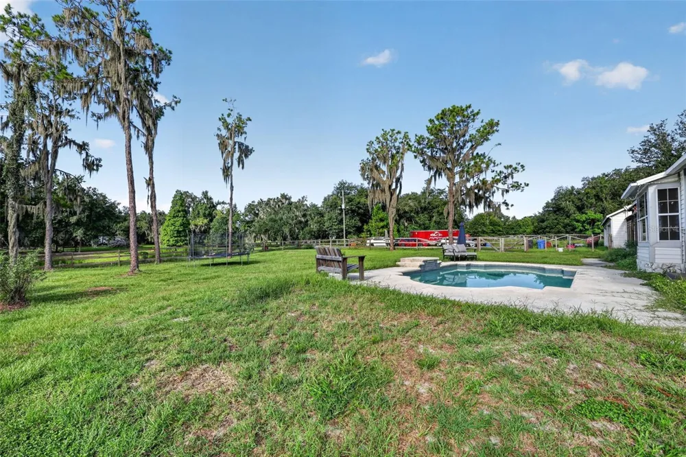 8922 PRITCHER ROAD Lithia, FL 33547