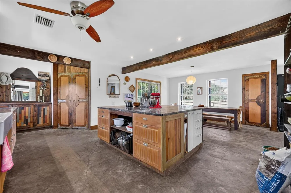 8922 PRITCHER ROAD Lithia, FL 33547