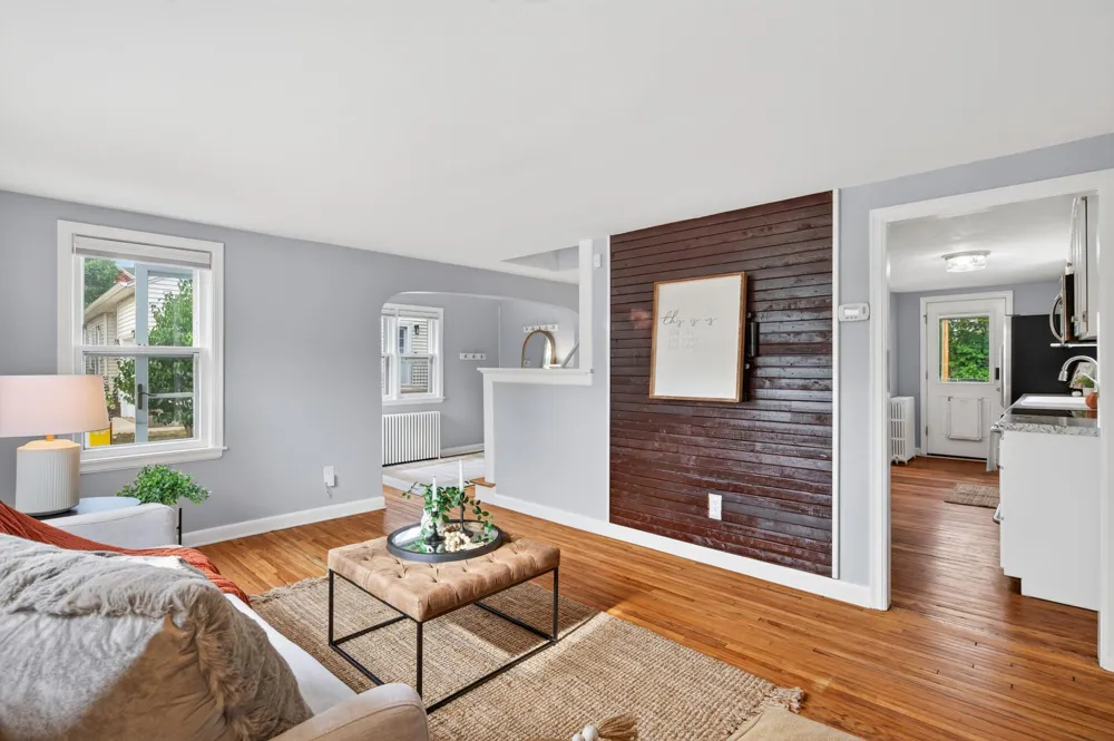 115 S Cedar Street Chaska, MN 55318