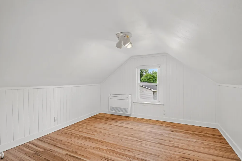 115 S Cedar Street Chaska, MN 55318